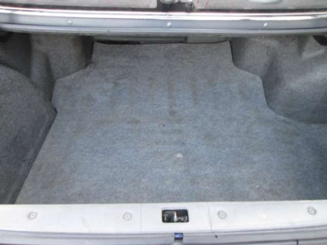1990 Nissan CEFIRO — миниатюра 9