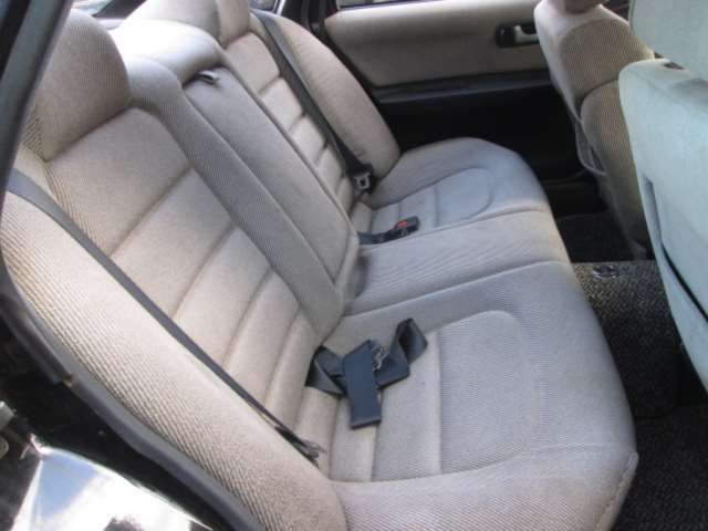 1990 Nissan CEFIRO — миниатюра 8