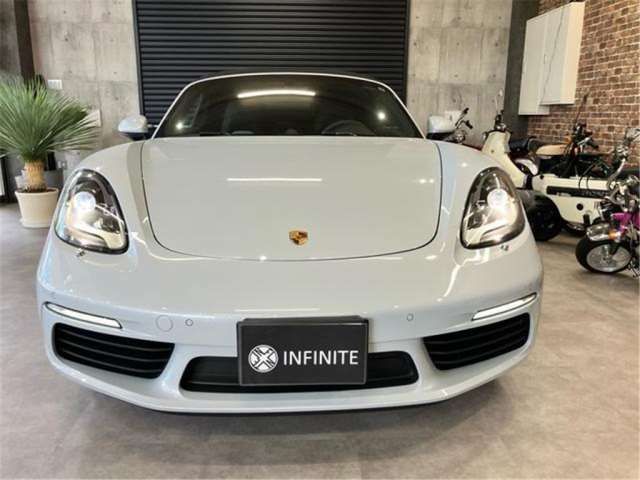 صورة مصغرة 37 لـ 2025 Porsche 718 BOXSTER