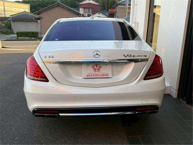 صورة 6 لـ 2014 Mercedes-BENZ S-CLASS AMG