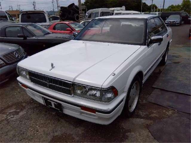 1991 Nissan CEDRIC 照片 1