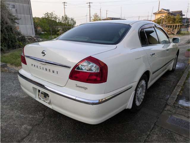 صورة 3 لـ 2007 Nissan PRESIDENT