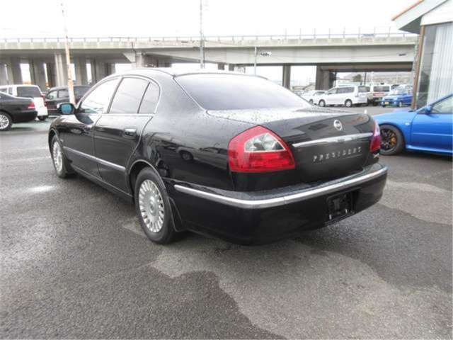 صورة 7 لـ 2004 Nissan PRESIDENT