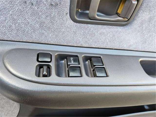 صورة مصغرة 19 لـ 1996 Nissan SUNNY