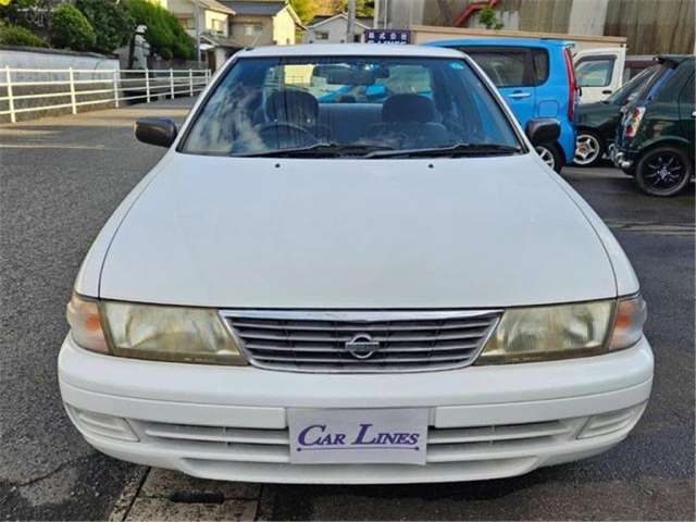 1996 Nissan SUNNY 照片 4