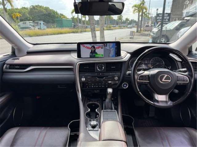 2019 Lexus RX — миниатюра 37