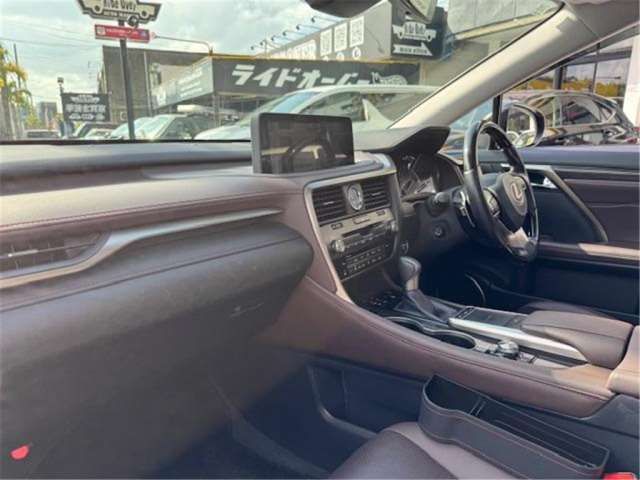 2019 Lexus RX — миниатюра 39