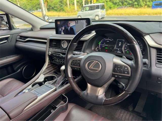 2019 Lexus RX — миниатюра 42