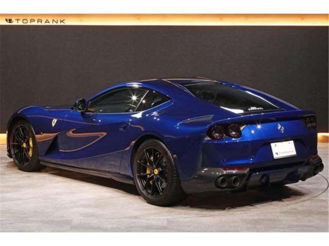 2019 Ferrari 812 SUPERFAST 缩略图 24