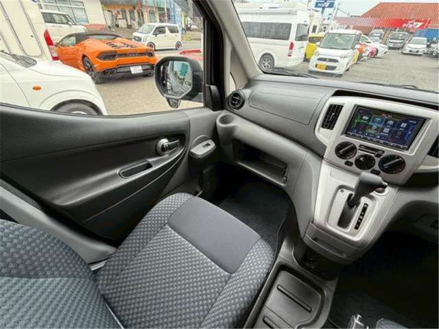 2024 Nissan NV200VANETTE WAGON — миниатюра 18