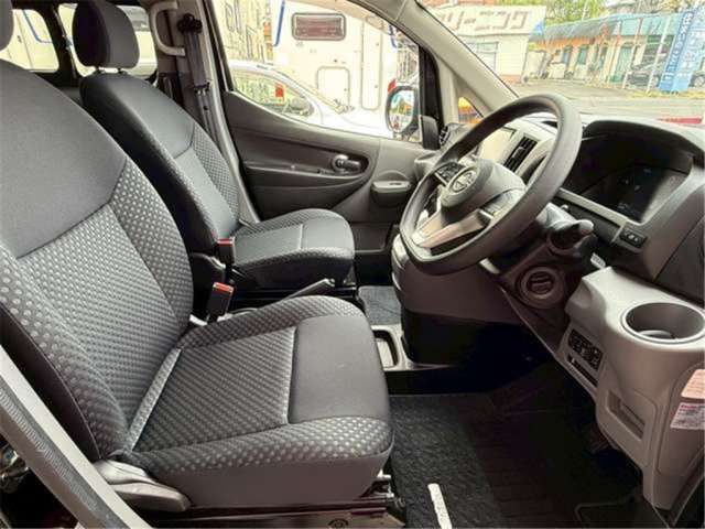 2024 Nissan NV200VANETTE WAGON 照片 11