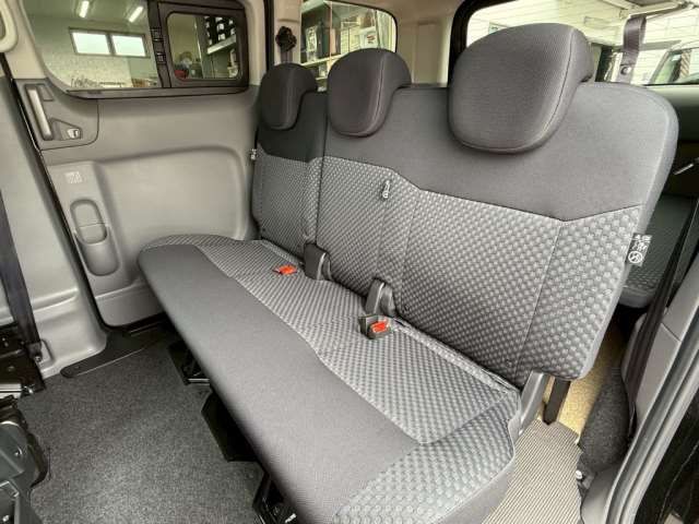 2024 Nissan NV200VANETTE WAGON — миниатюра 32