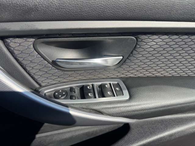 2013 BMW 3 SERIES TOURING — миниатюра 27