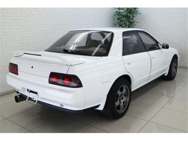 صورة 3 لـ 1989 Nissan SKYLINE