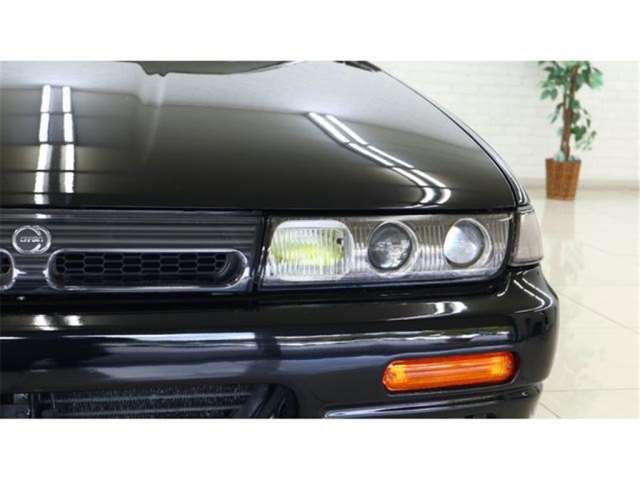 1991 Nissan CEFIRO — миниатюра 25
