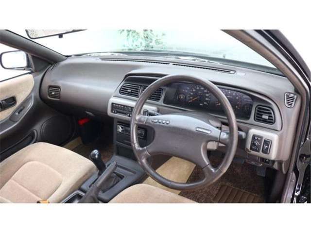 1991 Nissan CEFIRO — миниатюра 7