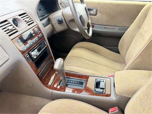 1997 Nissan LAUREL 照片 9