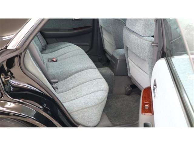 صورة مصغرة 12 لـ 1994 Nissan LAUREL