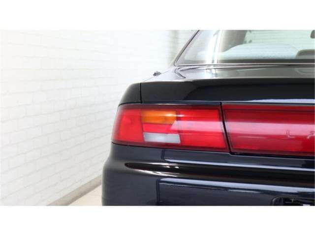صورة مصغرة 44 لـ 1994 Nissan LAUREL