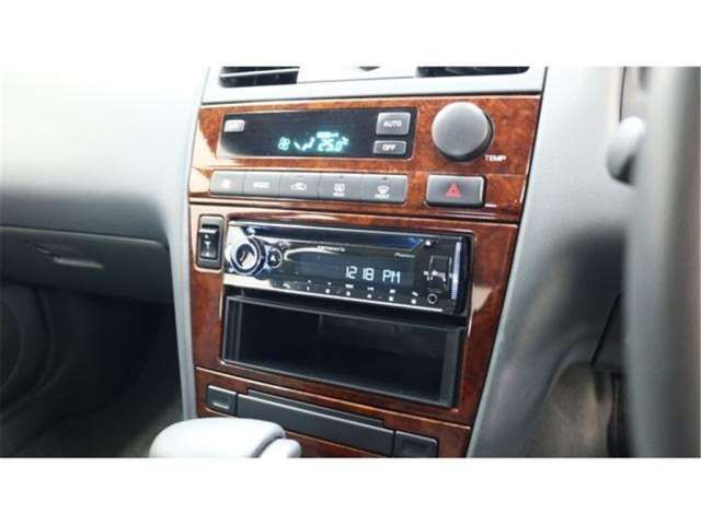 1994 Nissan LAUREL 照片 9