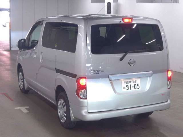 2024 Nissan NV200VANETTE WAGON 照片 2