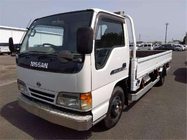 1997 Nissan ATLAS 照片 1