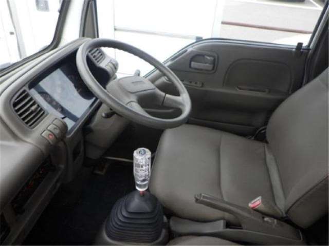 1997 Nissan ATLAS 照片 6
