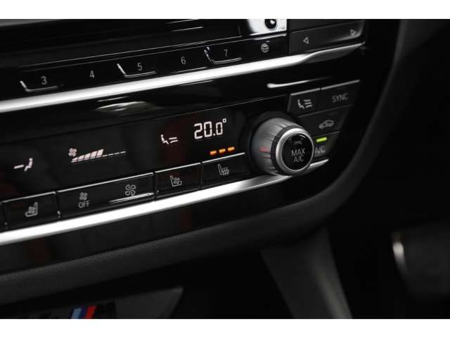 2021 BMW X4 M — миниатюра 13