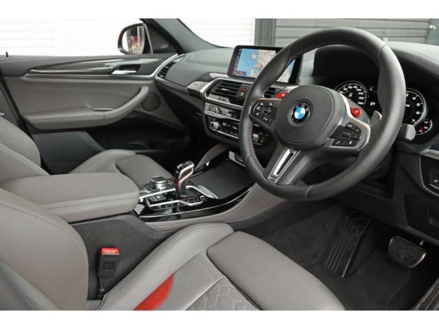 2021 BMW X4 M photo 8