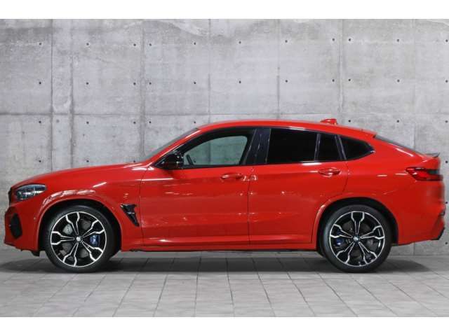 2021 BMW X4 M photo 3