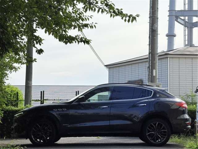 2019 Maserati LEVANTE — миниатюра 4