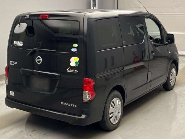 2009 Nissan NV200VANETTE WAGON — фото 2