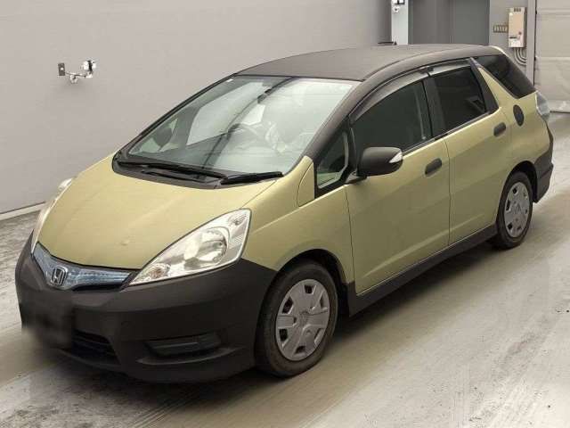 2011 Honda FIT SHUTTLE HYBRID — фото 1