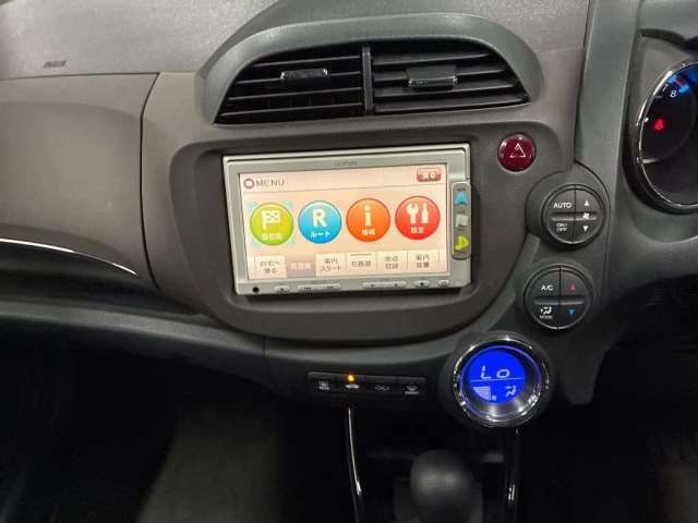 صورة مصغرة 11 لـ 2011 Honda FIT SHUTTLE HYBRID