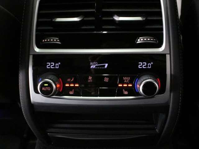 صورة مصغرة 34 لـ 2020 BMW 7 SERIES