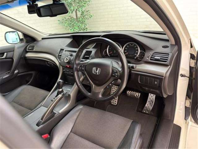 صورة مصغرة 43 لـ 2009 Honda ACCORD TOURER