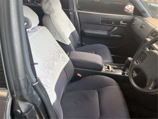 صورة 8 لـ 1993 Nissan GLORIA