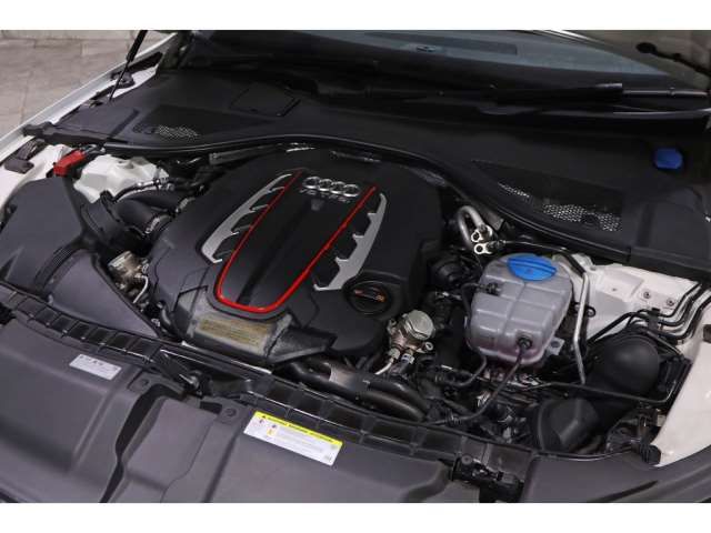صورة مصغرة 10 لـ 2013 AUDI S7 SPORTBACK