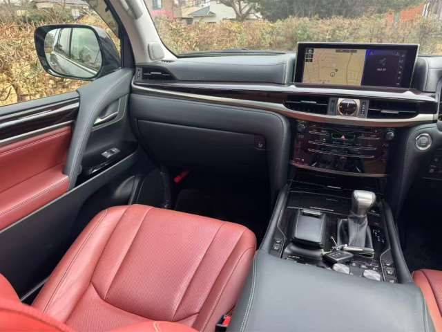 صورة مصغرة 20 لـ 2015 Lexus LX