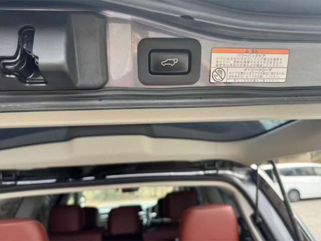 صورة مصغرة 12 لـ 2015 Lexus LX