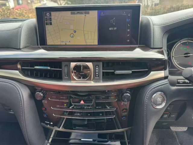 صورة مصغرة 24 لـ 2015 Lexus LX