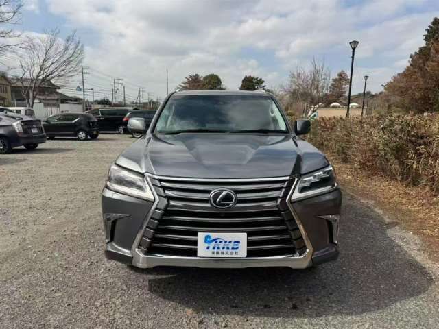 صورة 4 لـ 2015 Lexus LX
