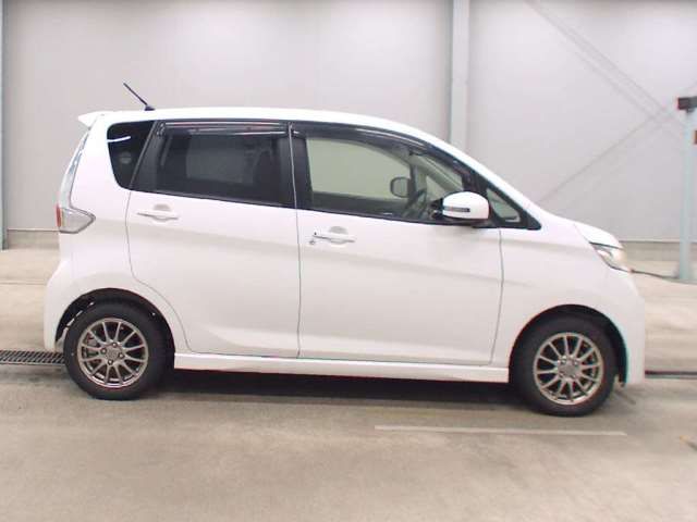 صورة 3 لـ 2013 Nissan DAYZ