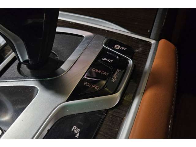 صورة مصغرة 11 لـ 2020 BMW 7 SERIES