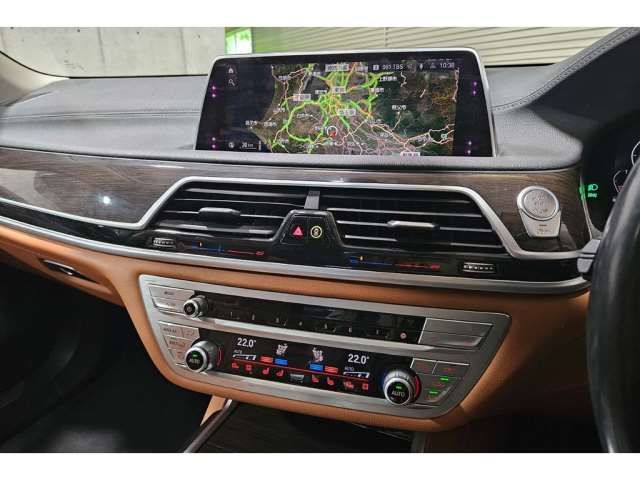 صورة 8 لـ 2020 BMW 7 SERIES