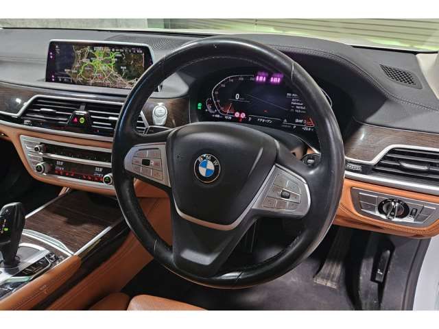صورة 5 لـ 2020 BMW 7 SERIES
