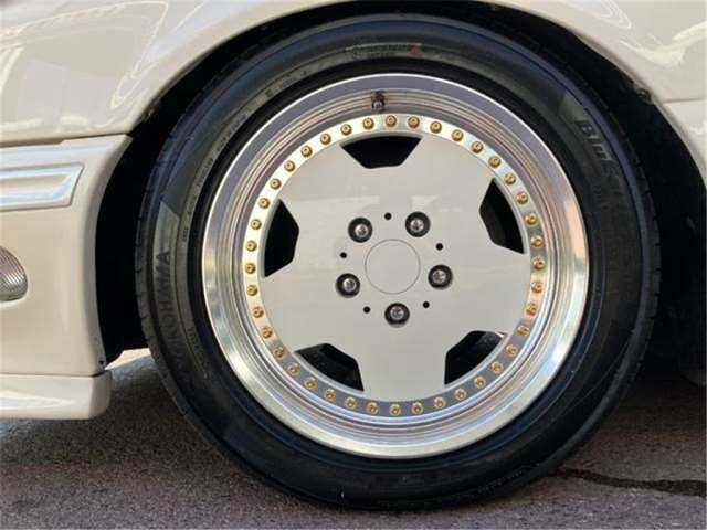 1991 Nissan GLORIA — миниатюра 17