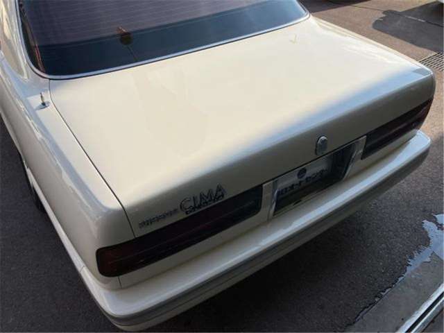1991 Nissan GLORIA — миниатюра 16