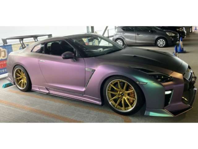 صورة 8 لـ 2007 Nissan GT-R