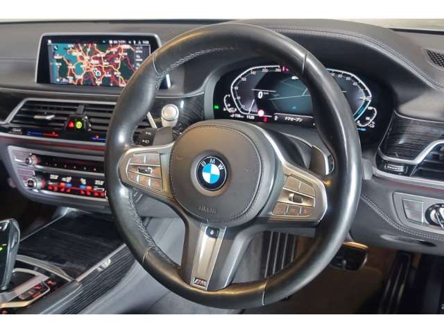 صورة 7 لـ 2019 BMW 7 SERIES